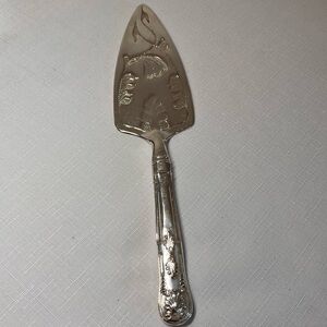 vintage Mayell Queen Anne silver-plated pastry or cake server. England